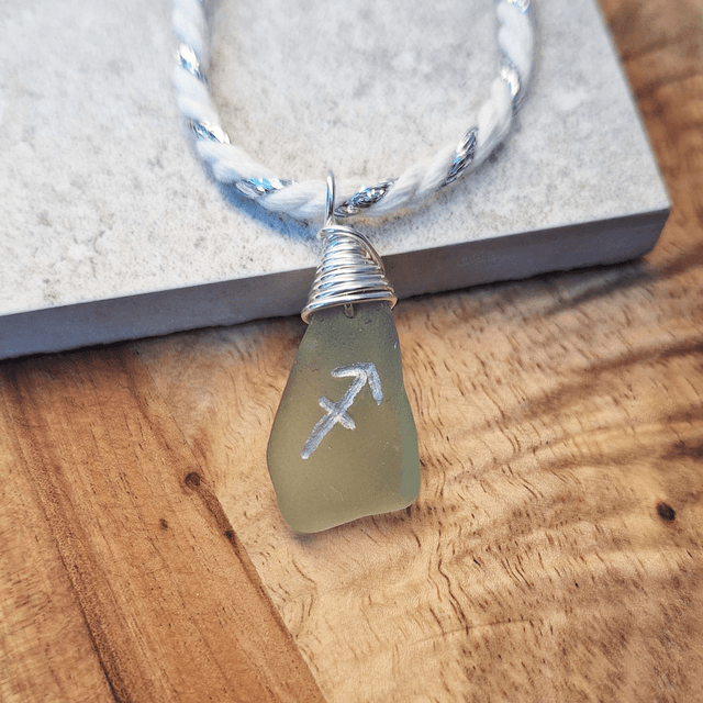 Astro Sagittaire - pendentif en verre gravé et argent